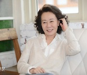 오스카 품은 윤여정, 이번엔 '금관문화훈장'