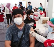 Indonesia told to stay alert as the UK sees soaring COVID-19 infections