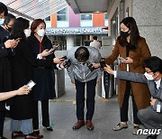 '출구' 없는 KT 통신장애..전문가들 "있을 수 없는 일"