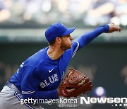 토론토 언론 "TOR, 마츠에게 퀄리파잉오퍼 할 수도" 전망