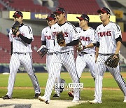 [SPO 사직]LG가 정말 기적을 쓸까요..1위 kt와 삼성이 모두 패했다