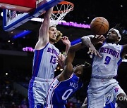 Pistons 76ers Basketball