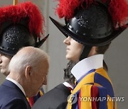 Vatican Pope G20 Biden