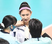 안혜진-김수지-오지영 '손많이 가는 언니'[포토]