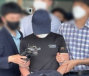 20개월 학대살해범 신상공개 청원에..靑 "법원이 결정"