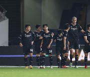 '최지묵 결승골' 성남, 포항에 1-0 진땀승..9위 도약