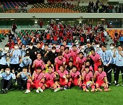 황선홍호, 싱가포르에 5-1 대승..전승으로 U-23 아시안컵 예선 통과