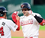 제이미 로맥, 5년의 KBO 리그 생활 마치고 선수 생활 마감..KBO 통산 타율 0.273, 610안타, 155홈런 남겨