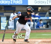 [MD포토] 강백호 '0의 행진을 끊는 소중한 선취타점'