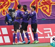 안양, 부천에 4-1 대승..K리그2 플레이오프 직행