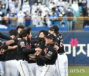 KT, 1위 결정전 끝에 한국시리즈 직행