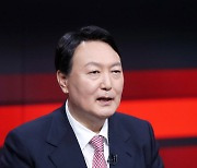 윤석열 "집권세력 '이재명 구하기' 총력전..범죄자 반드시 단죄"