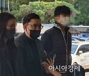 '분향소 설치' 김기홍 자영업자비대위 대표 경찰 소환 조사