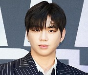 강다니엘, 커뮤니티 게시판 폐쇄 요구 소송에서 패소