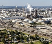 USA EXXONMOBIL BAYTOWN PETROLEUM REFINERY