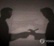 '대가성 금품수수' 이용섭 시장 수행비서 검찰 송치