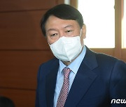 남대문시장 찾은 尹, 간담회 발언