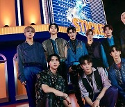 NCT 127 '스티커', 누적 판매량 358만장 돌파..트리플 밀리언셀러