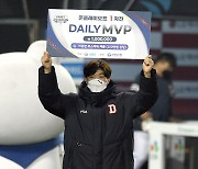 [MD포토] 최원준 '준PO DAILY MVP'