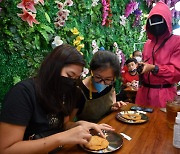 '문화 강국' 된 한국의 비결은..NYT, 한국 문화 콘텐츠 조명