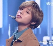 '엠카' 박지훈, 영화 같은 퍼포먼스 '시리어스'(Serious)