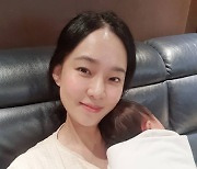 '조리원 8일차' 박민정, ♥조현재 똑 닮은 딸 공개 "셋째는 없습니다" [TEN★]