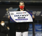 준플레이오프 2차전 MVP, LG 켈리