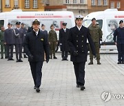 POLAND FASHION MILITARY UNIFORMS