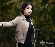 포즈 취하는 배우 김환희