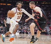 Cavaliers Raptors Basketball