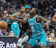 Hornets Kings Basketball