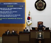 민관협치 예산 '전방위 싸움' 나선 서울시..지지층 존재감 제고용?