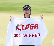 박지영, S-OIL 챔피언십 우승..KLPGA 통산 3승