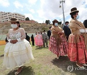 BOLIVIA COLLECTIVE WEDDING