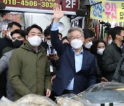 '윤석열 컨벤션 효과' 놀란 이재명, 전국 민생탐방투어 나선다