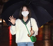 웬디, 가을밤 밝히는 인사 [포토엔HD]