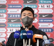 [GOAL LIVE] 집중 과외받은 조규성, "대한민국 대표하는 만큼 최선 다할 것"