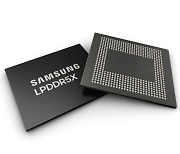 Samsung Electronics develops world's fastest mobile DRAM