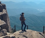 간접광고·CG 논란 '지리산'.. 중반 지나며 반전 이뤄낼까