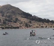 BOLIVIA SWIMMING