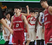 현대모비스, LG 상대 대승..유재학 감독 KBL 최초 700승