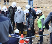 [포토] 서울시 공사 부주의에.. 서울 구로·영등포 인터넷 장애