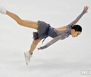 피겨 유영, 그랑프리 4차 쇼트 3위..임은수 5위