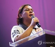 두테르테 딸 사라, 대통령 아닌 부통령 선거 출마