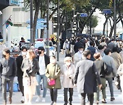 More than half of S. Koreans skeptical of social mobility for themselves and children