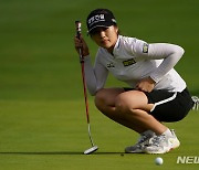 이정은, LPGA 시즌 최종전 1R 8언더파 선두