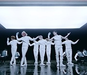 '25일 컴백' 고스트나인, '컨트롤' MV 티저 공개..치명적 매력