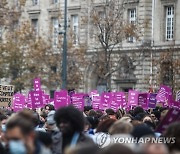 FRANCE WOMEN PROTEST