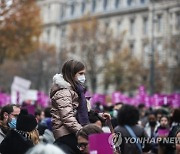 FRANCE WOMEN PROTEST