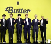 방탄소년단 '버터', 美 버라이어티 히트메이커서 '올해의 음반' 수상 영예